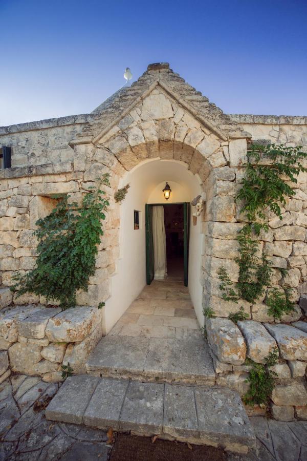 Trulli Girasoli E Viole Cocolicchio Eksteriør bilde