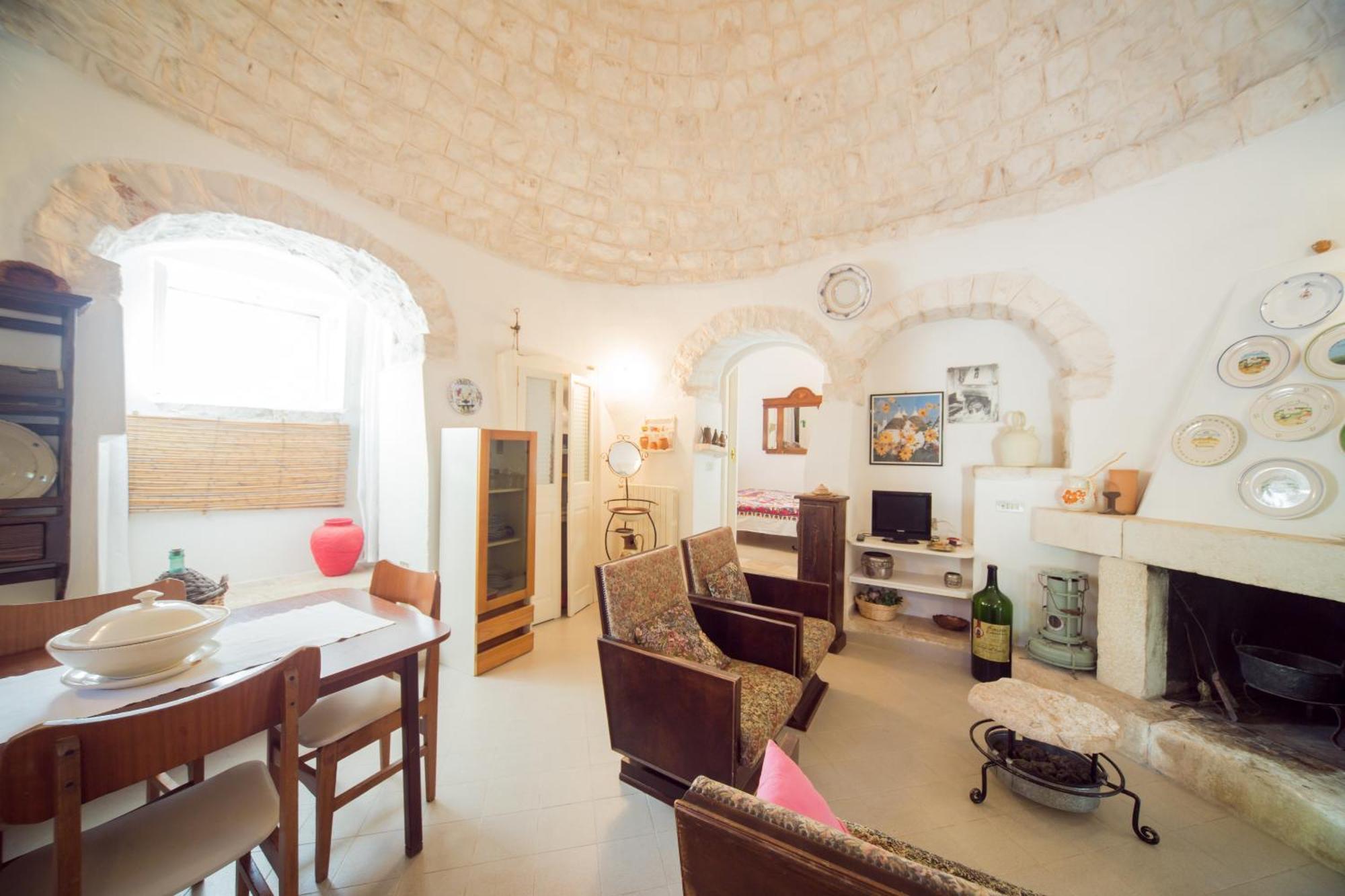 Trulli Girasoli E Viole Cocolicchio Rom bilde